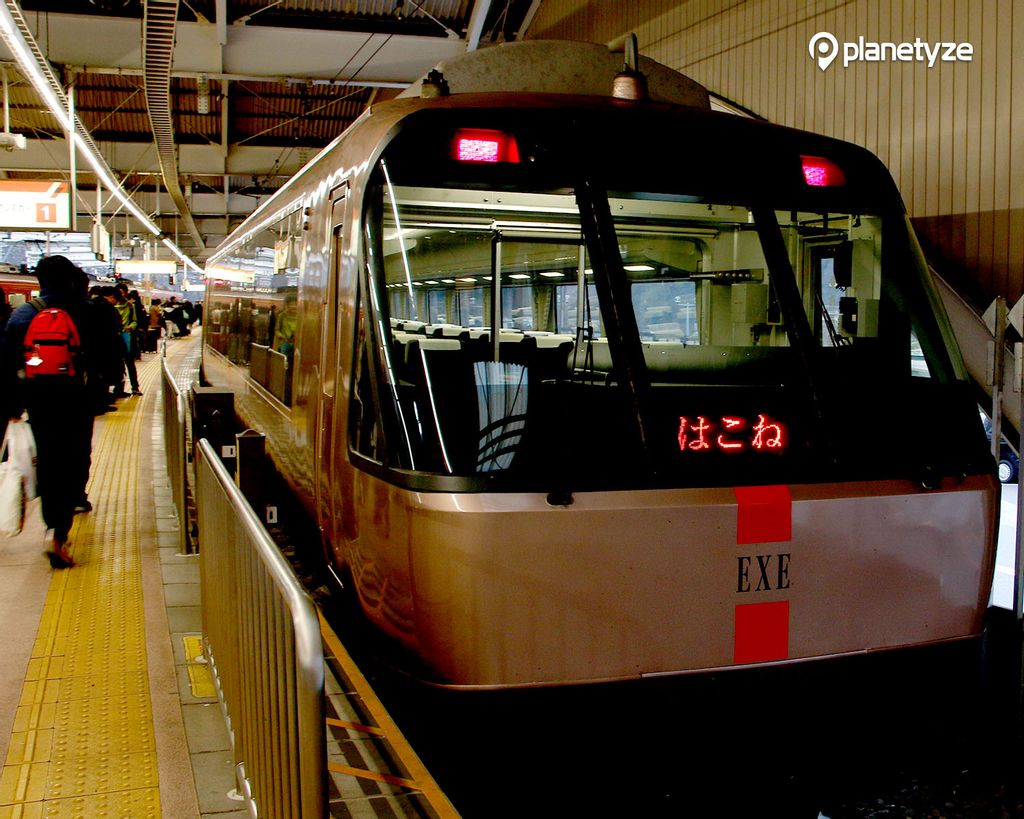 Touring by car or public transportation. Which is better in Japan?